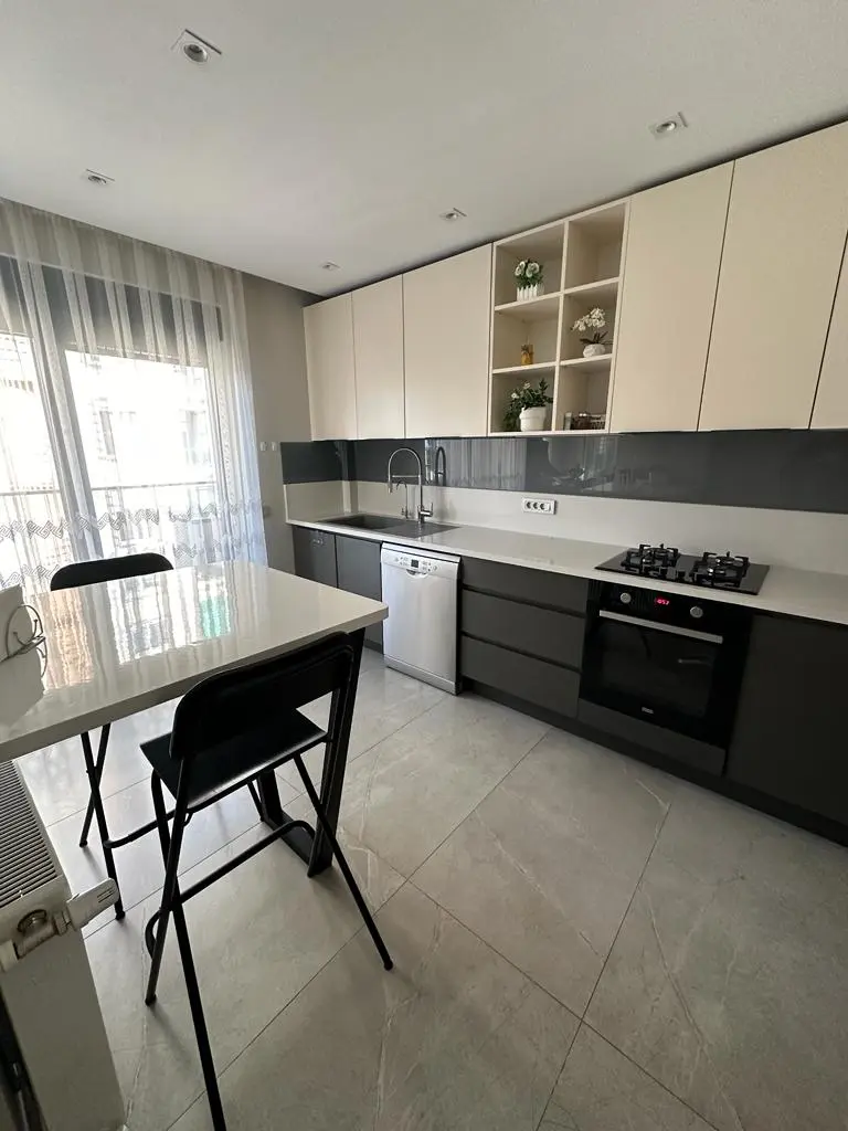 Fitted kitchen